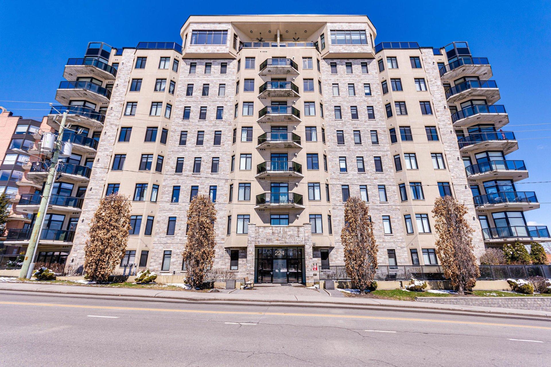 









224


Boul. Alexandre-Taché

, 604,
Gatineau (Hull),




QC
J9A0B8


