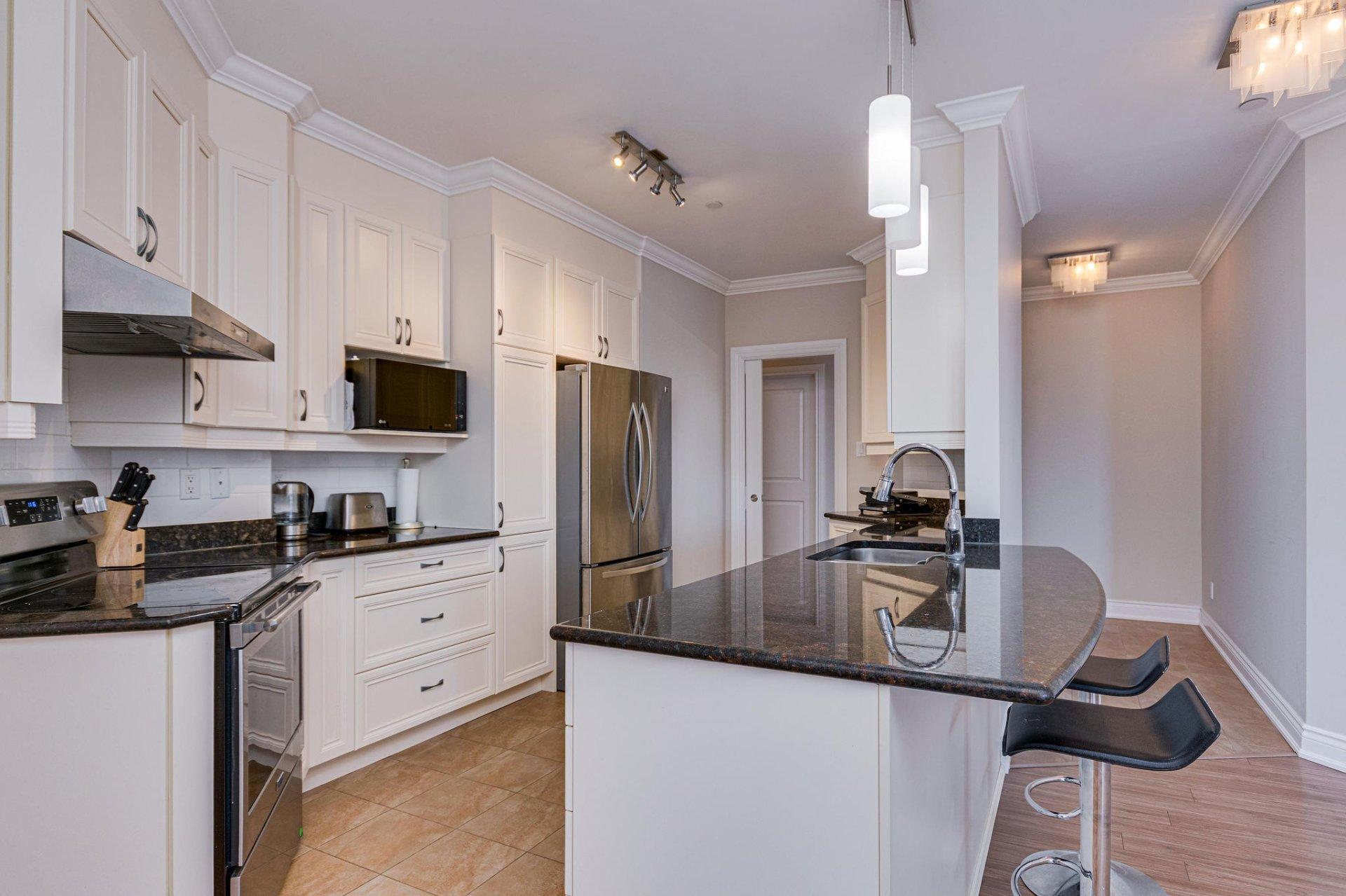 









224


Boul. Alexandre-Taché

, 604,
Gatineau (Hull),




QC
J9A0B8

