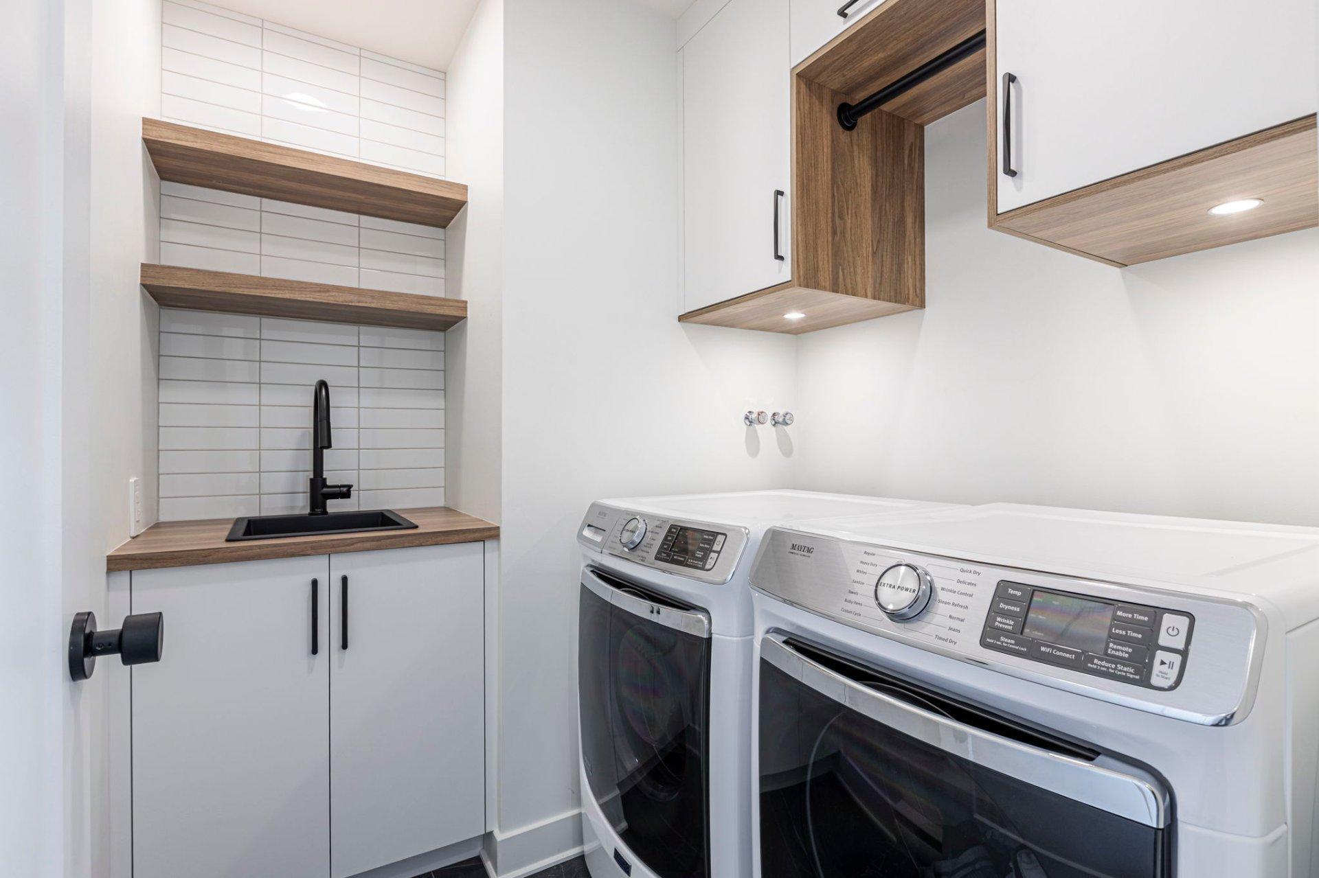 









1105


Rue Jean-Vallerand

,
Boucherville,




QC
J4B0H5

