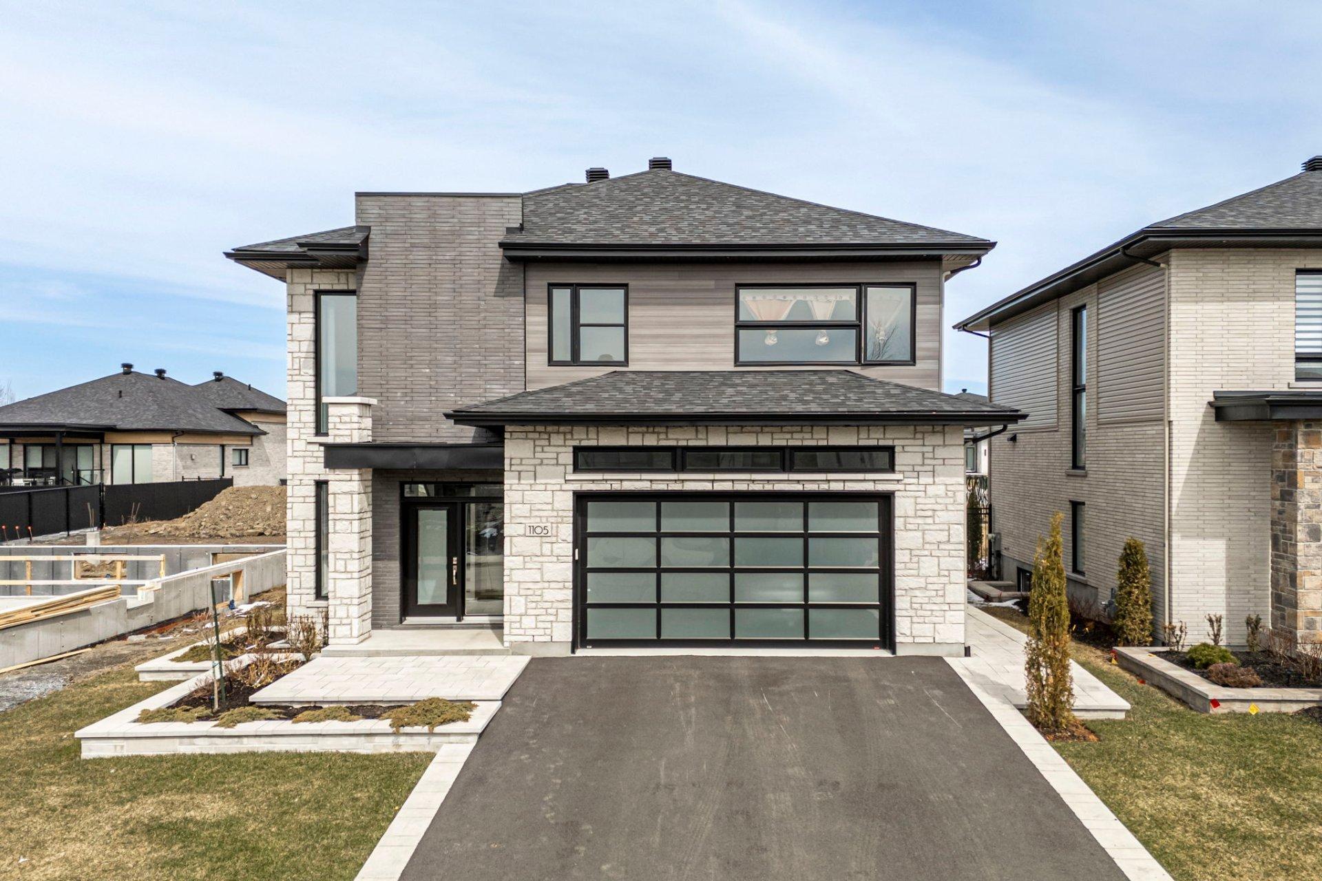 









1105


Rue Jean-Vallerand

,
Boucherville,




QC
J4B0H5

