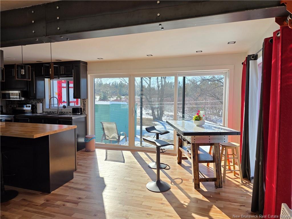 









39


Brideau

,
Belledune,




NB
E8G 1X9

