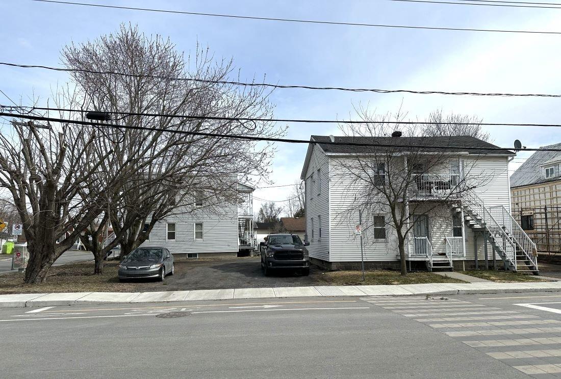 









851

 - 853


Rue Ste-Marie

,
Marieville,




QC
J3M1J1

