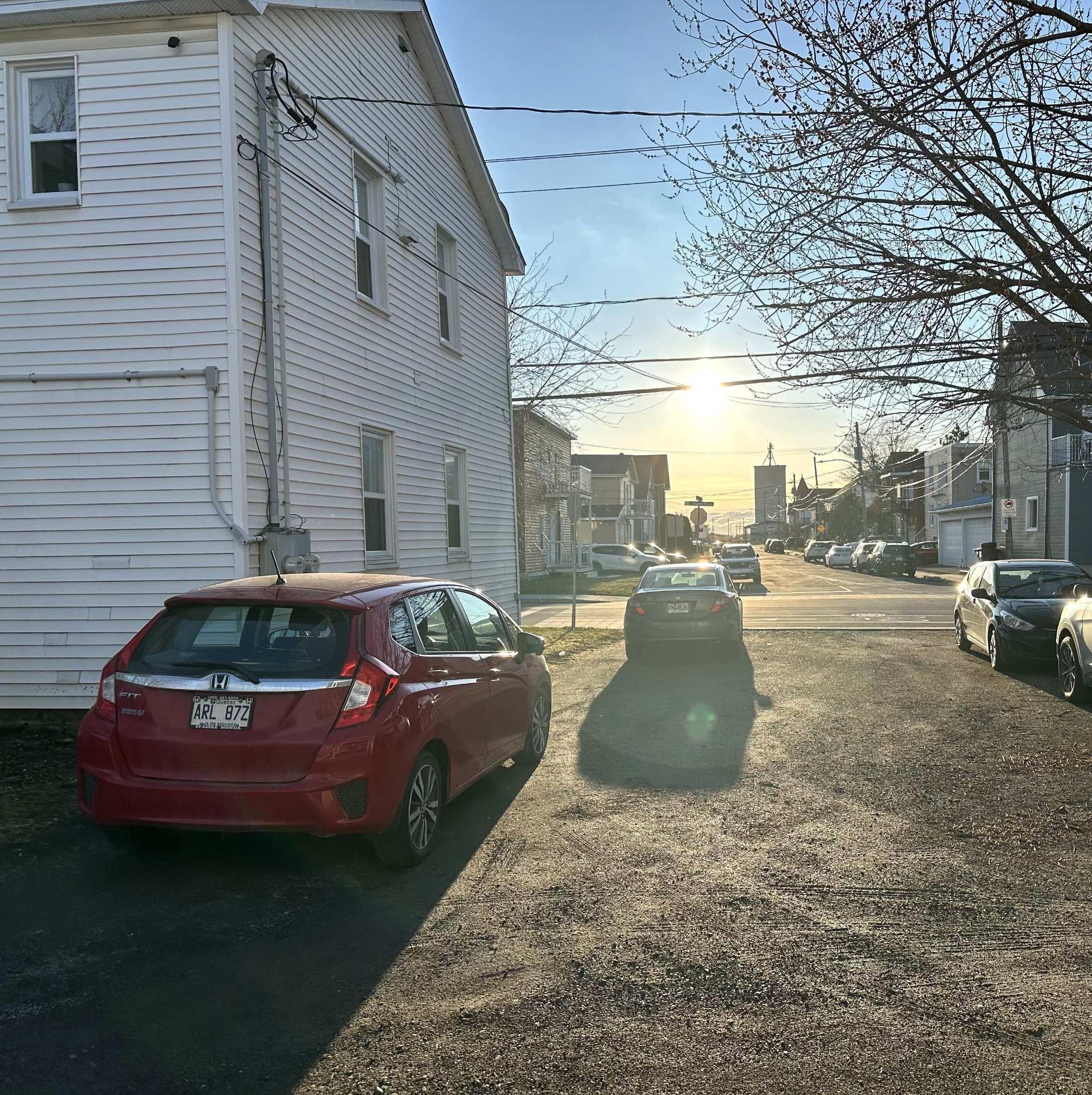 









851

 - 853


Rue Ste-Marie

,
Marieville,




QC
J3M1J1

