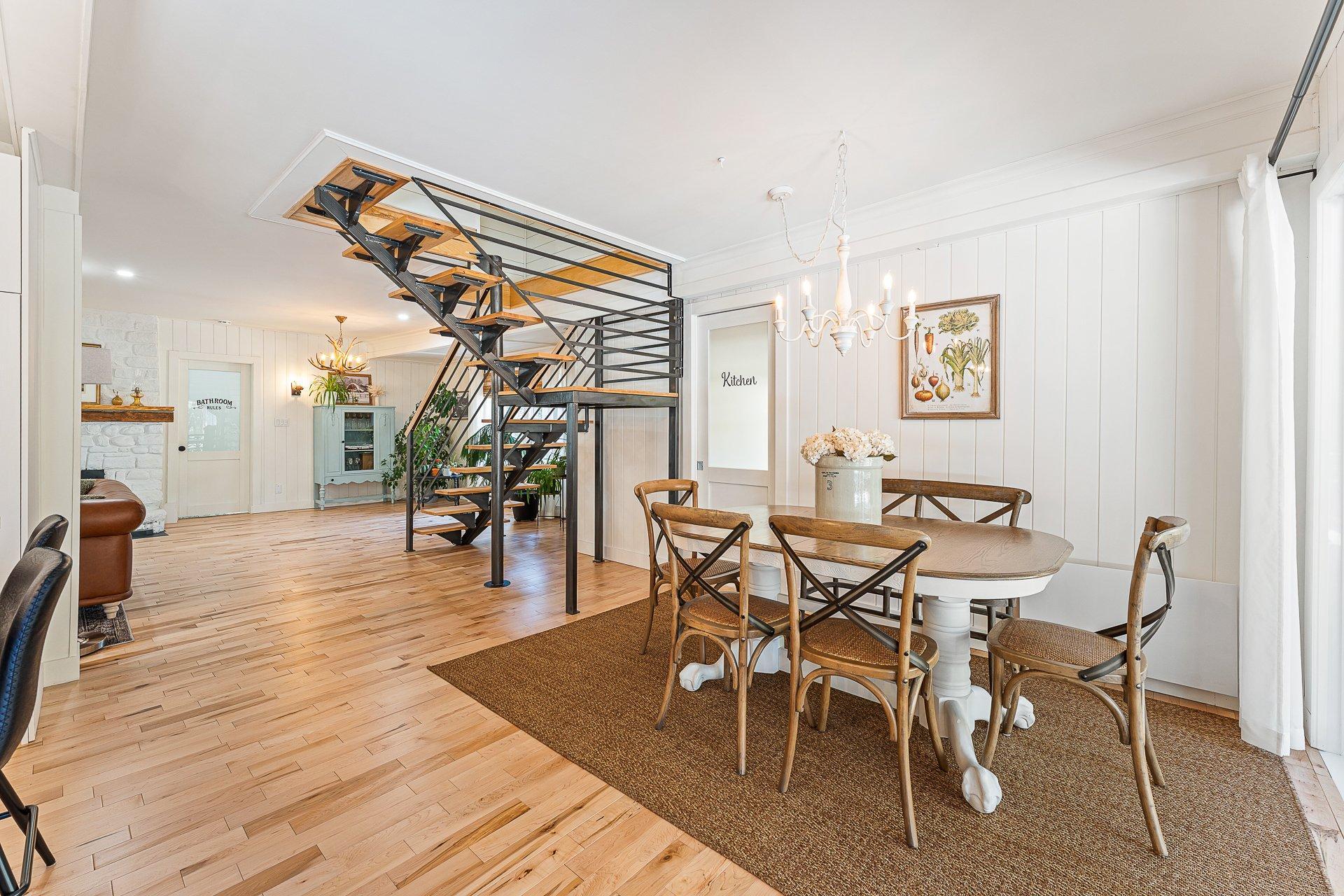 









541


Av. du Parc

,
Sherbrooke (Brompton/Rock Forest/Saint-Élie/Deauville),




QC
J1N3N2

