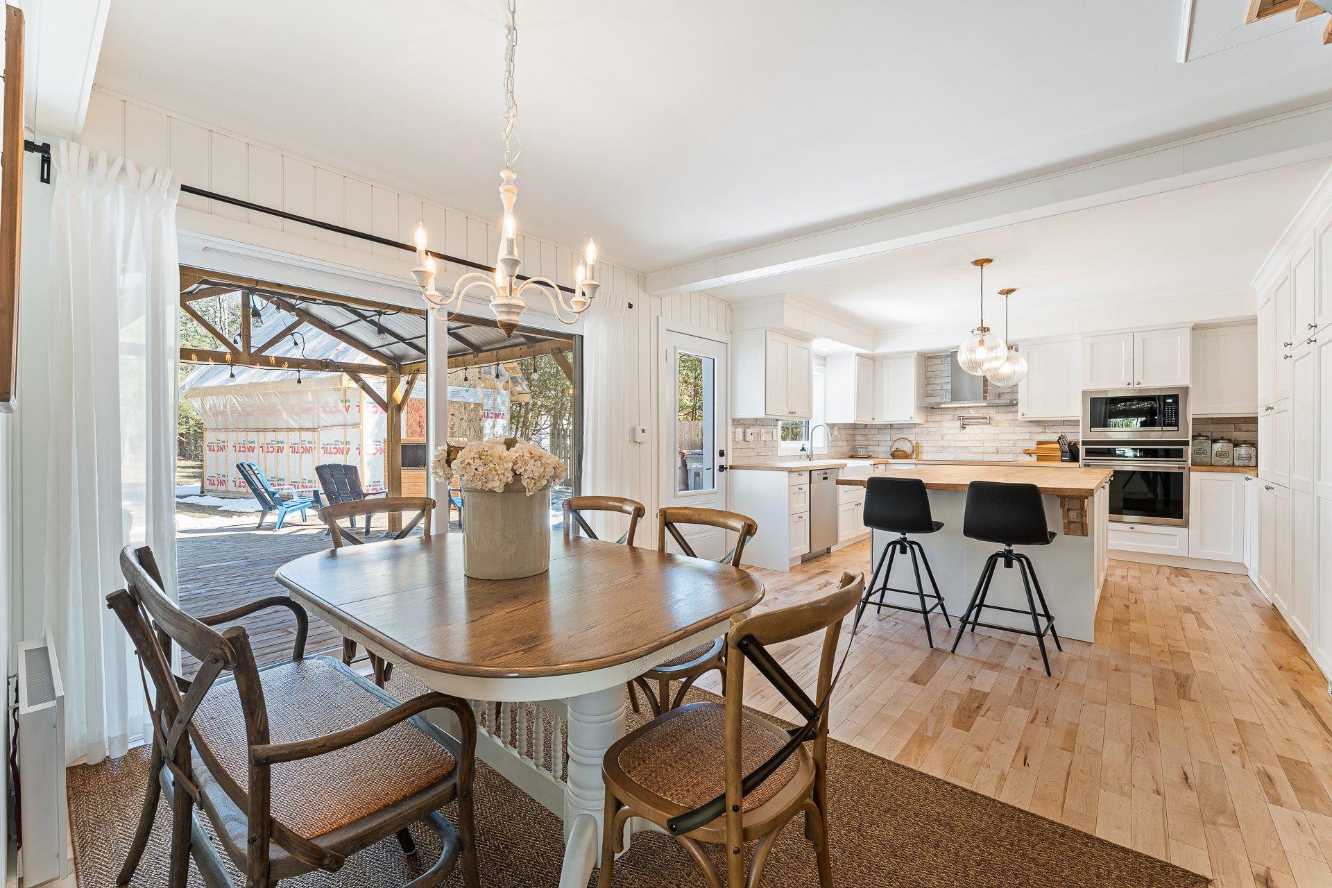 









541


Av. du Parc

,
Sherbrooke (Brompton/Rock Forest/Saint-Élie/Deauville),




QC
J1N3N2

