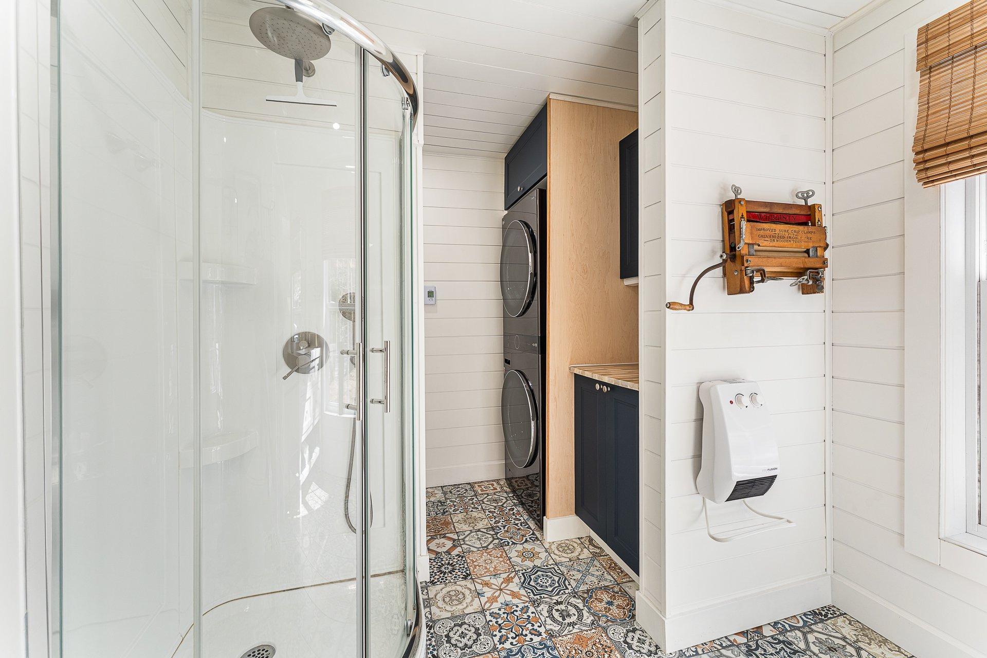 









541


Av. du Parc

,
Sherbrooke (Brompton/Rock Forest/Saint-Élie/Deauville),




QC
J1N3N2

