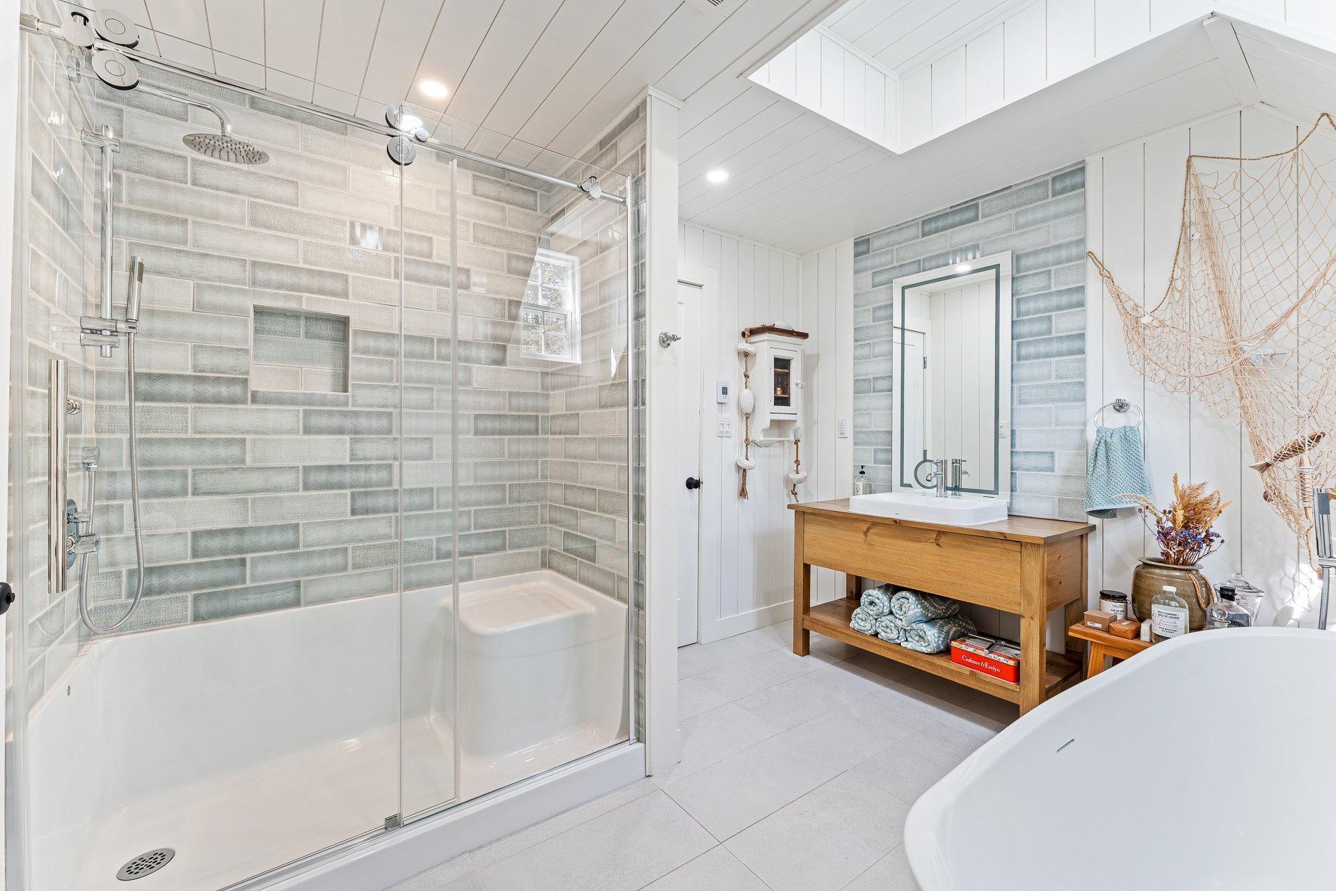 









541


Av. du Parc

,
Sherbrooke (Brompton/Rock Forest/Saint-Élie/Deauville),




QC
J1N3N2

