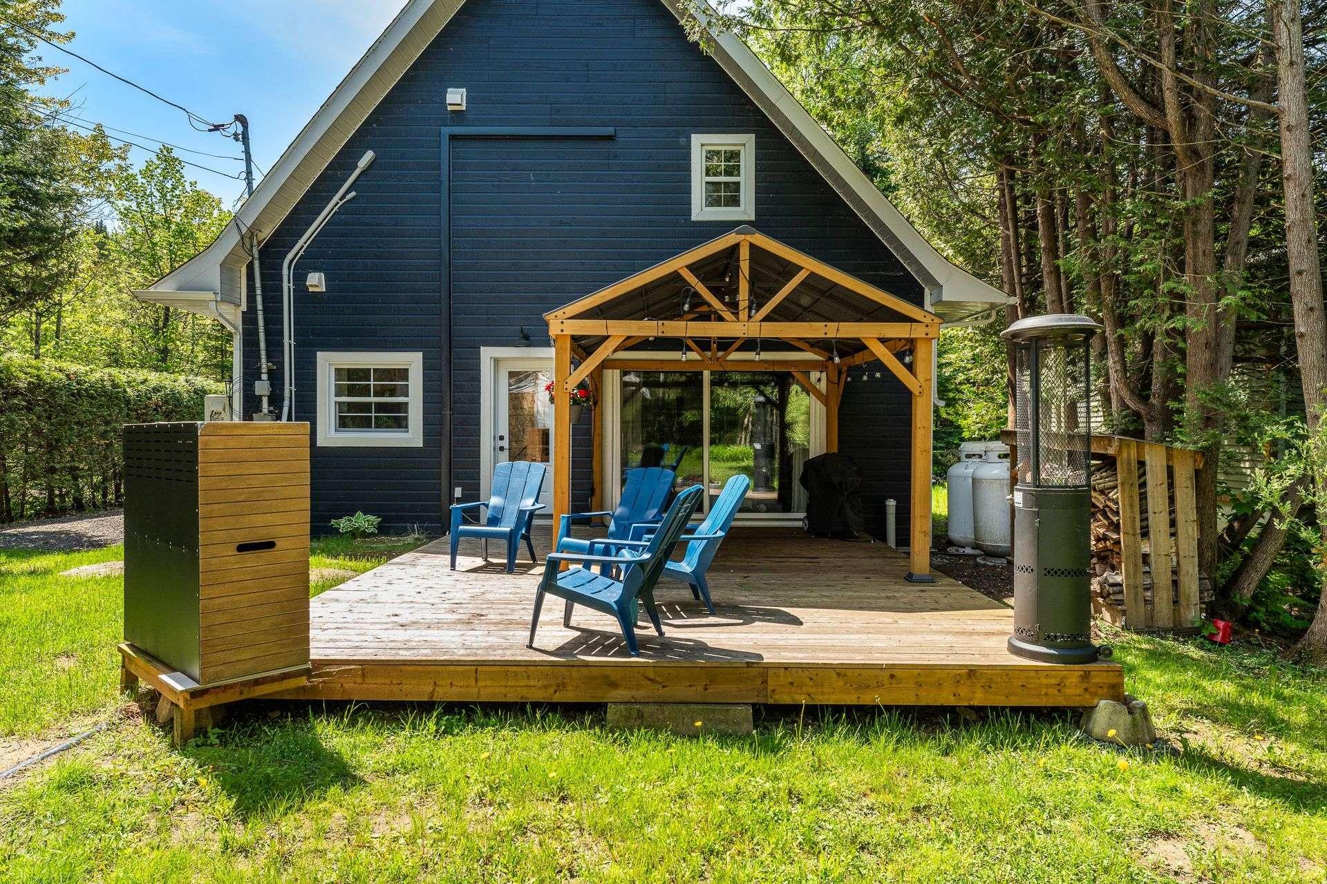 









541


Av. du Parc

,
Sherbrooke (Brompton/Rock Forest/Saint-Élie/Deauville),




QC
J1N3N2

