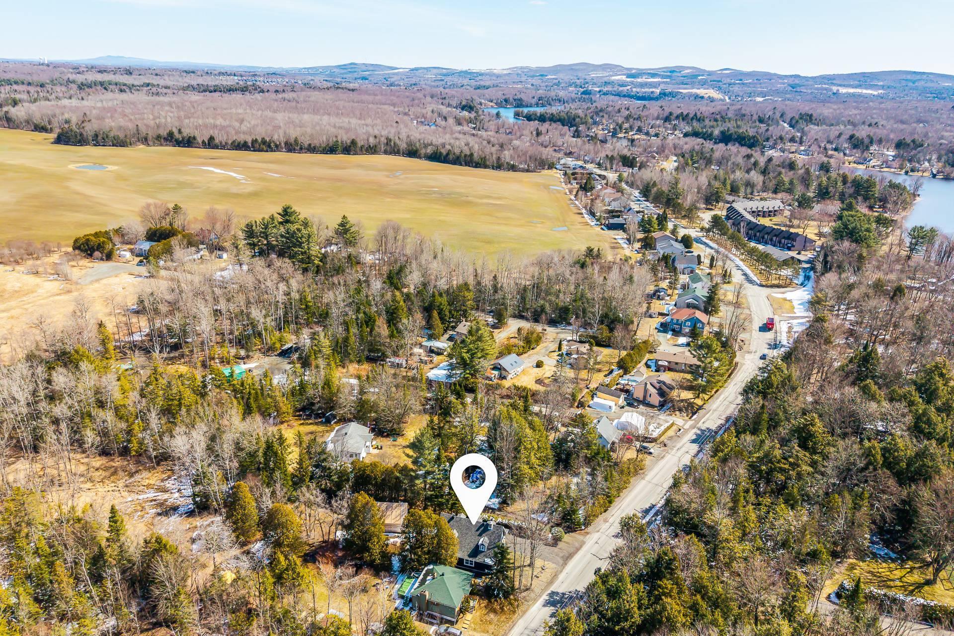 









541


Av. du Parc

,
Sherbrooke (Brompton/Rock Forest/Saint-Élie/Deauville),




QC
J1N3N2

