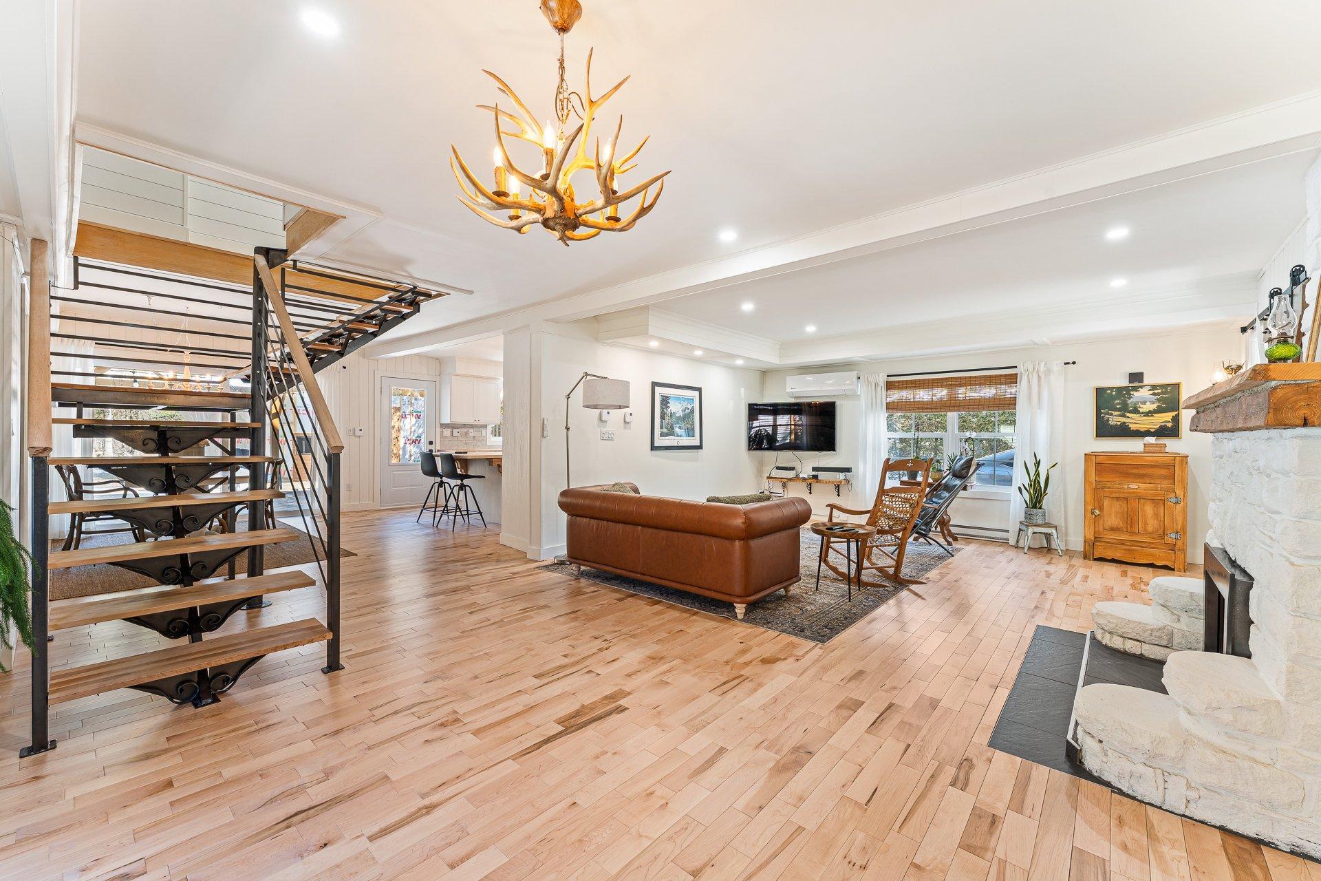 









541


Av. du Parc

,
Sherbrooke (Brompton/Rock Forest/Saint-Élie/Deauville),




QC
J1N3N2

