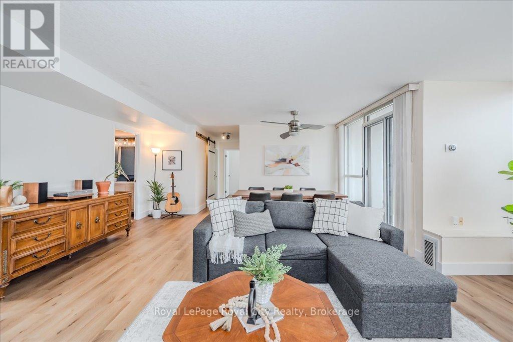 












110 - 107 BAGOT STREET

,
Guelph (Junction/Onward Willow),




Ontario
N1H8H5

