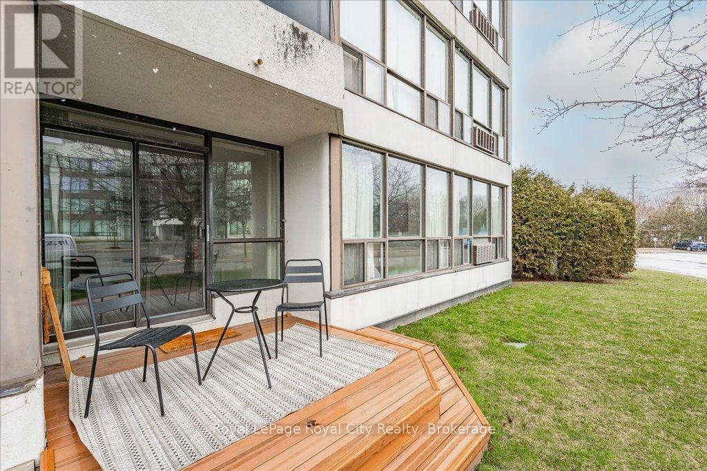 












110 - 107 BAGOT STREET

,
Guelph (Junction/Onward Willow),




Ontario
N1H8H5

