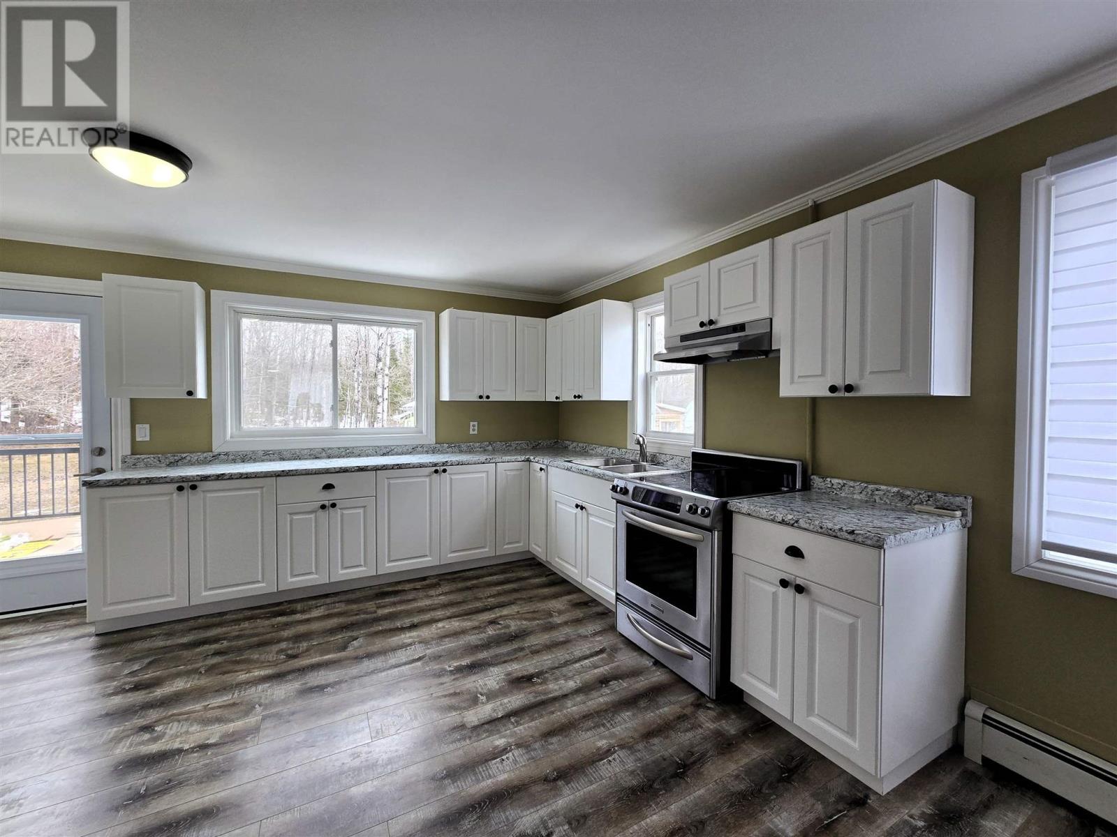 












300 Woodward AVE

,
Blind River,




Ontario
P0R1B0

