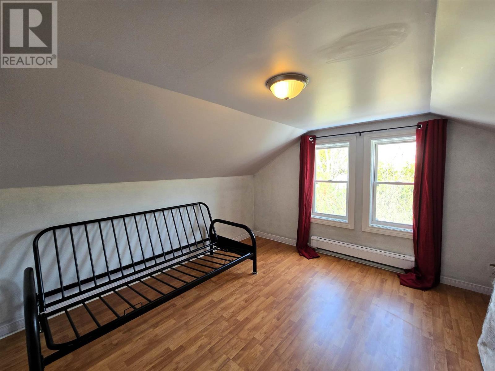 












300 Woodward AVE

,
Blind River,




Ontario
P0R1B0


