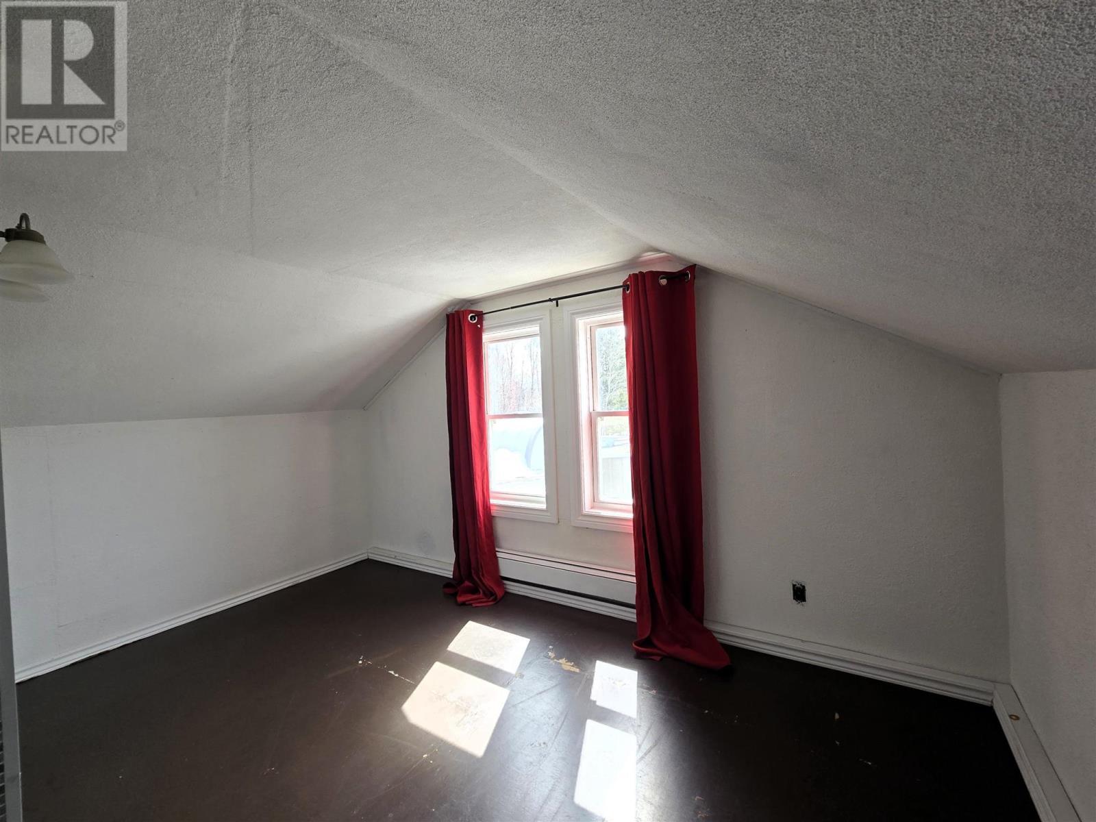 












300 Woodward AVE

,
Blind River,




Ontario
P0R1B0

