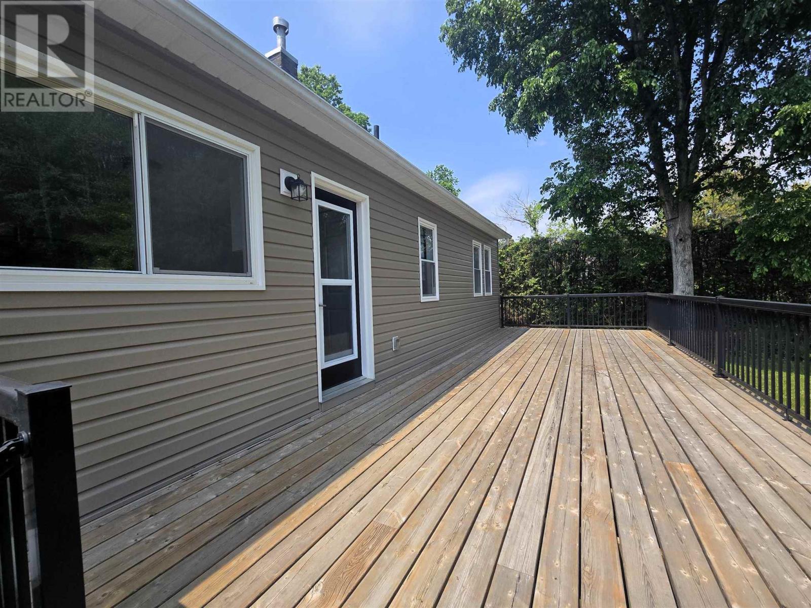 












300 Woodward AVE

,
Blind River,




Ontario
P0R1B0

