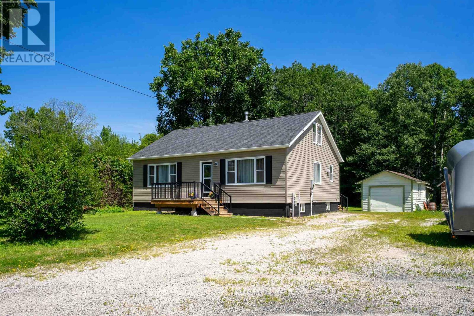 












300 Woodward AVE

,
Blind River,




Ontario
P0R1B0

