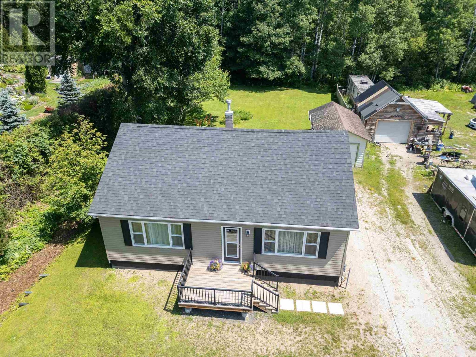 












300 Woodward AVE

,
Blind River,




Ontario
P0R1B0

