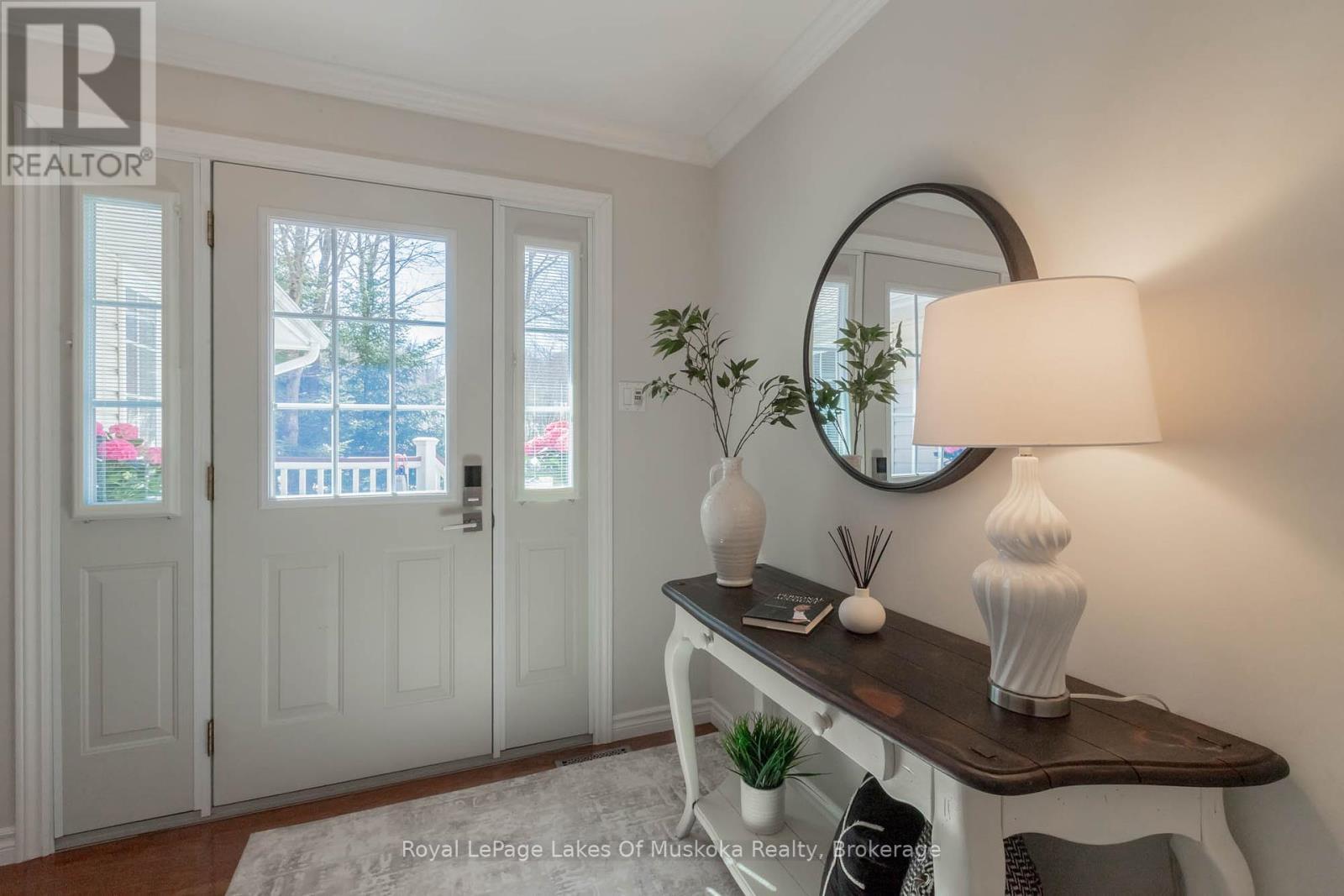 












24 BIRCHWOOD DRIVE

,
Huntsville (Brunel),




Ontario
P1H0A6

