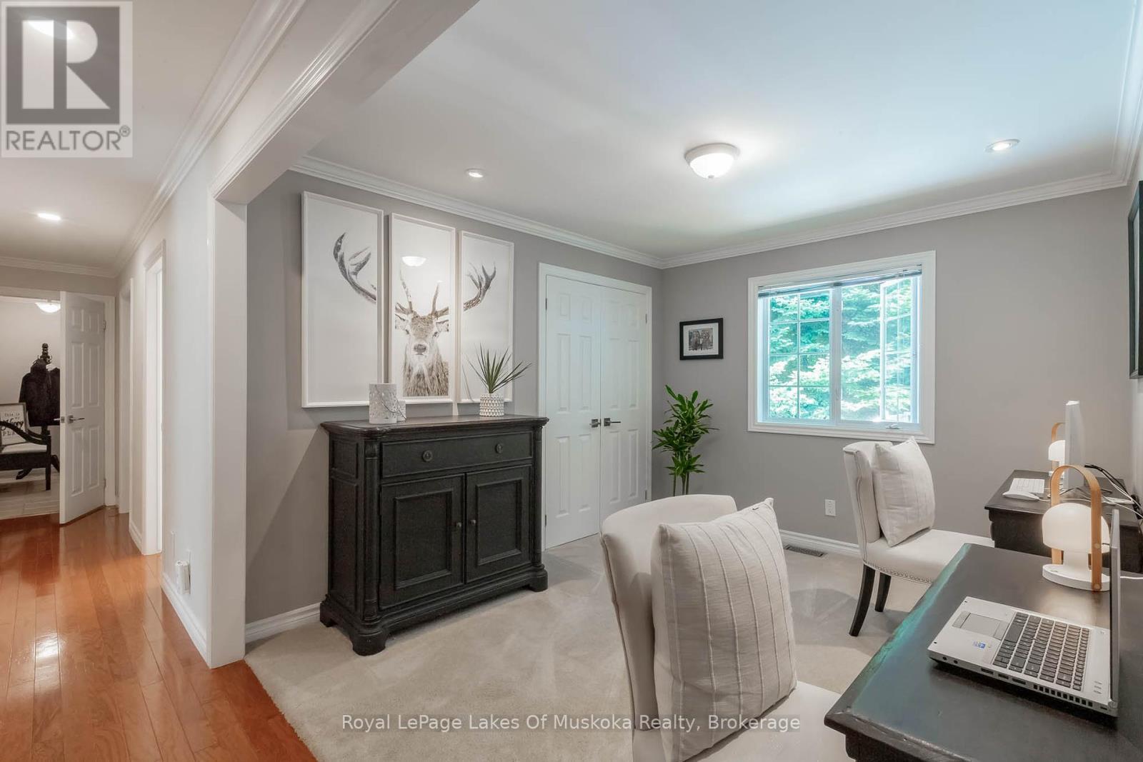 












24 BIRCHWOOD DRIVE

,
Huntsville (Brunel),




Ontario
P1H0A6

