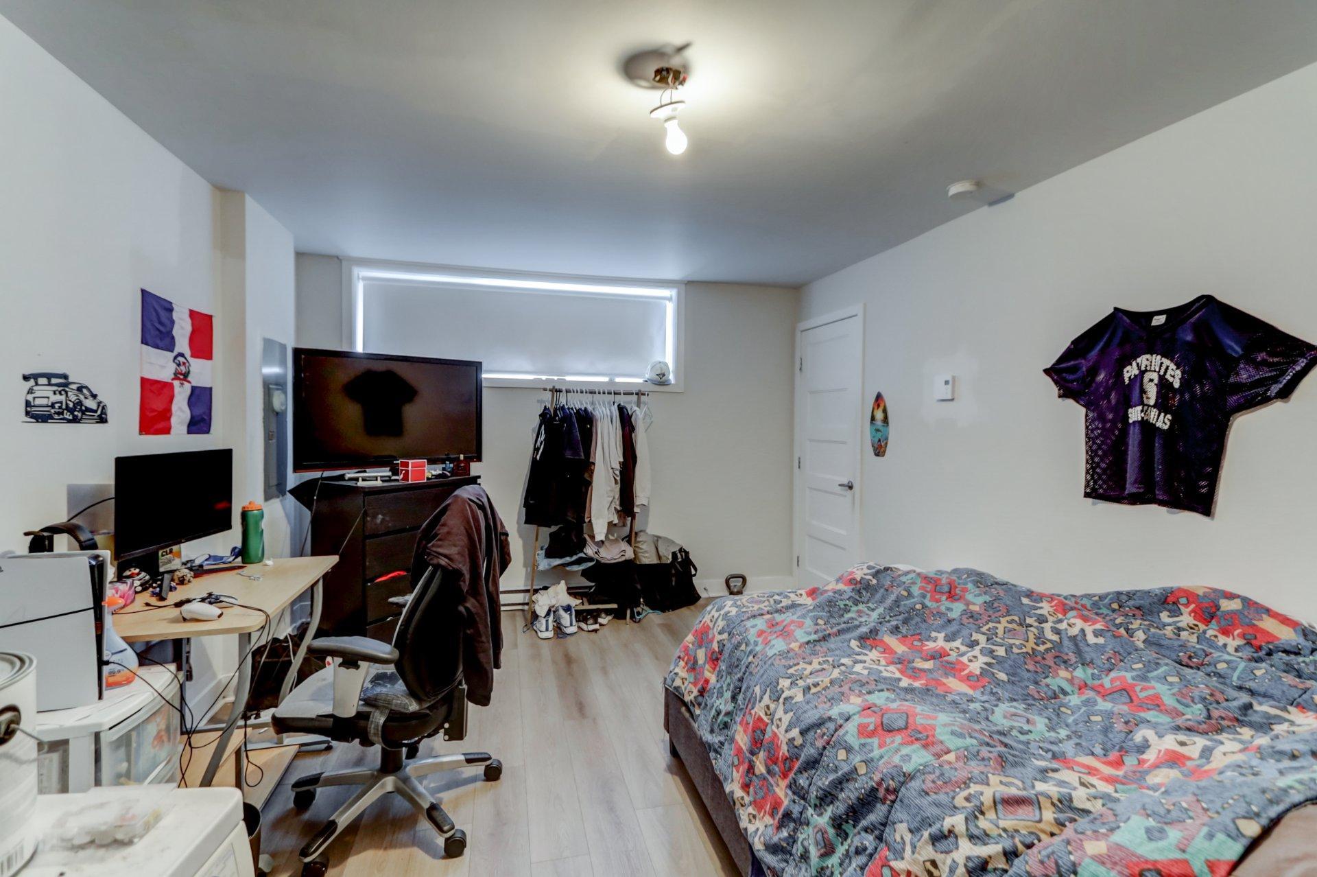 









144


Rue du Merlot

,
Sainte-Sophie,




QC
J5J0N8

