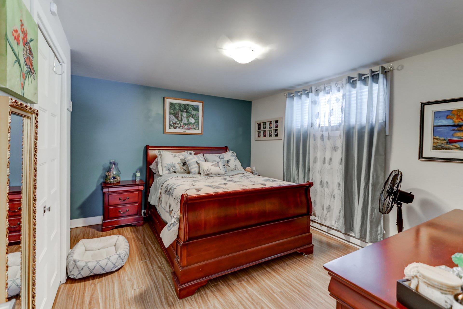 









144


Rue du Merlot

,
Sainte-Sophie,




QC
J5J0N8

