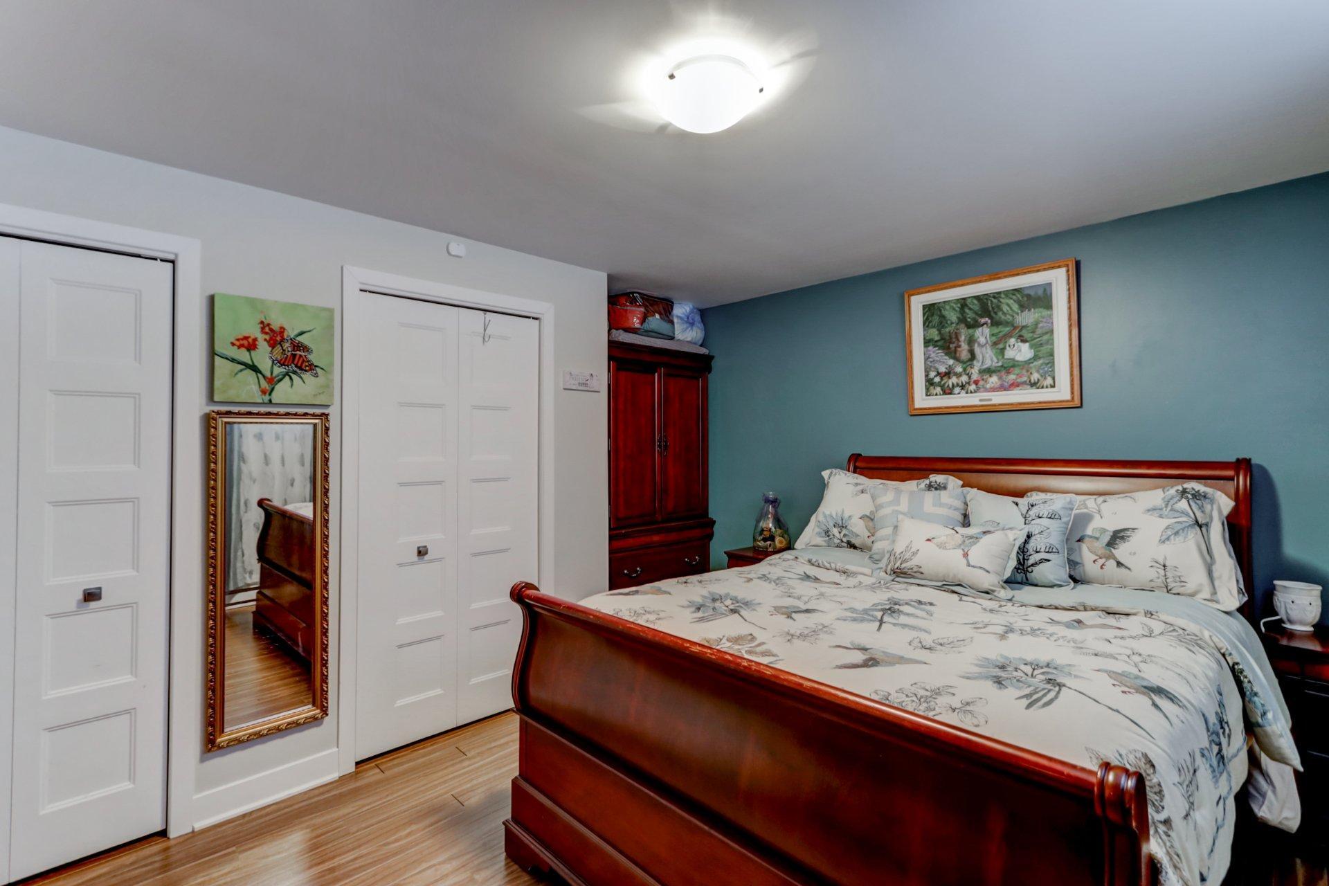 









144


Rue du Merlot

,
Sainte-Sophie,




QC
J5J0N8

