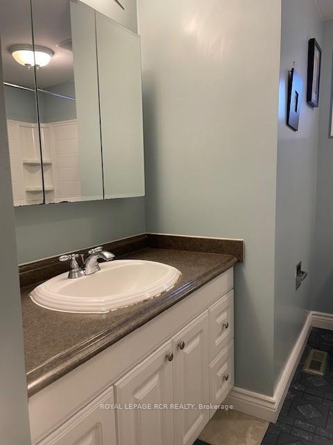 









5


Hammond

Street,
New Tecumseth,




ON
L0G 1A0

