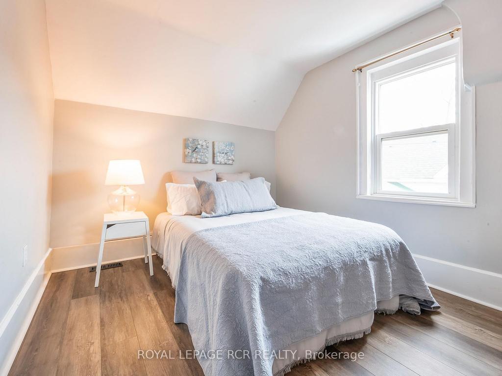 









8


Church

Street,
Orangeville,




ON
L9W 1N2


