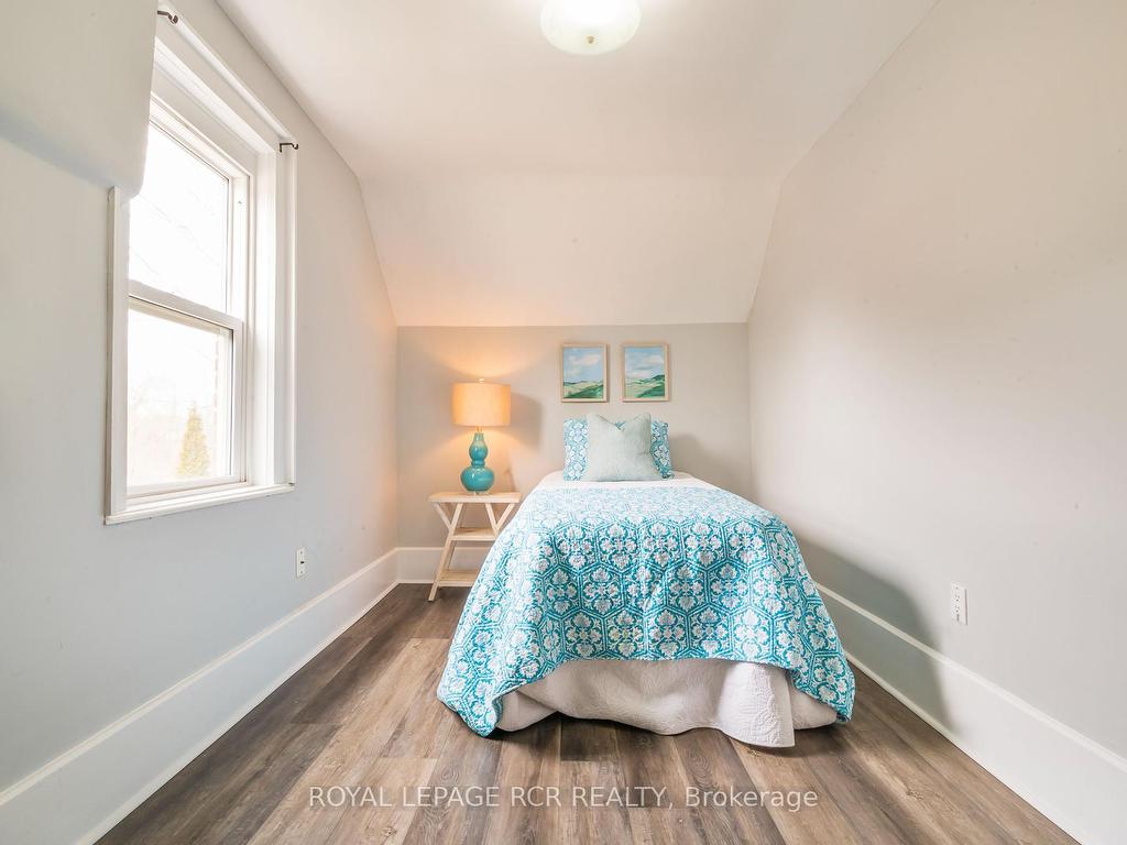 









8


Church

Street,
Orangeville,




ON
L9W 1N2

