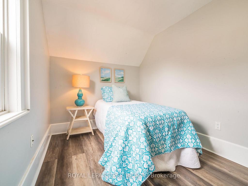









8


Church

Street,
Orangeville,




ON
L9W 1N2

