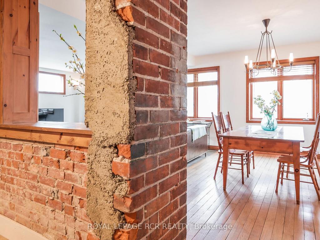 









8


Church

Street,
Orangeville,




ON
L9W 1N2

