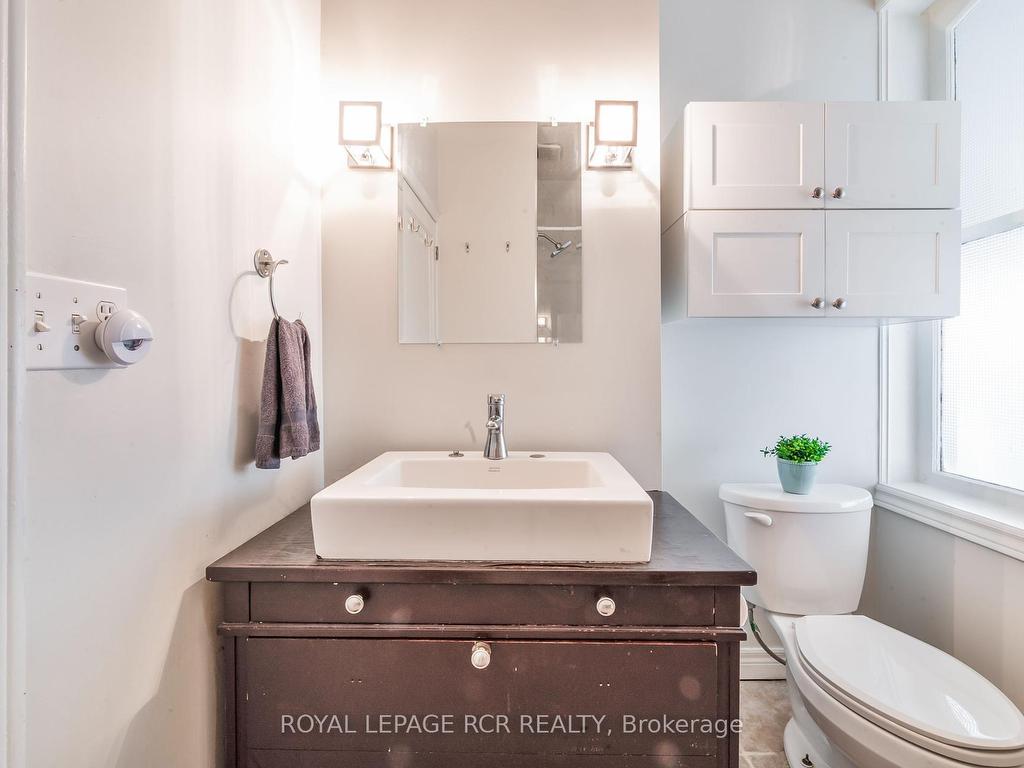 









8


Church

Street,
Orangeville,




ON
L9W 1N2

