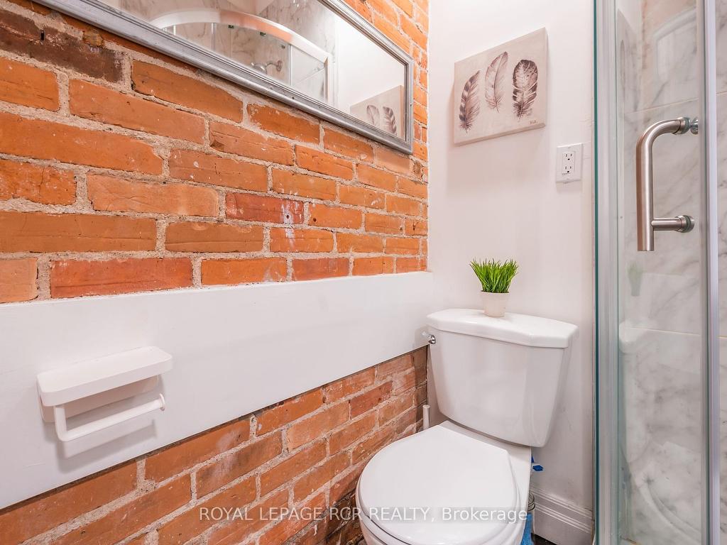 









8


Church

Street,
Orangeville,




ON
L9W 1N2

