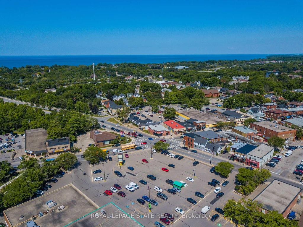 









72-74


Main

Street West,
Grimsby,




ON
L3M 1R6

