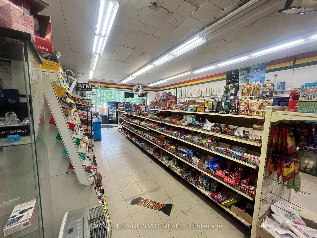 









72-74


Main

Street West,
Grimsby,




ON
L3M 1R6

