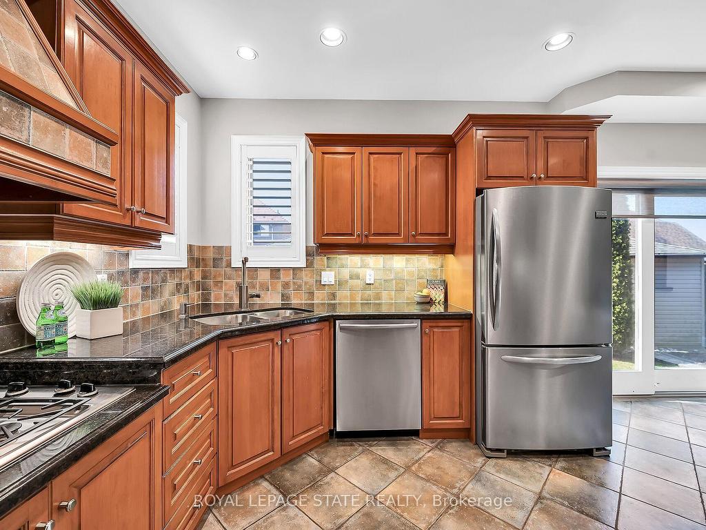 









63


Benvenuto

Crescent,
Hamilton,




ON
L9B 2J8

