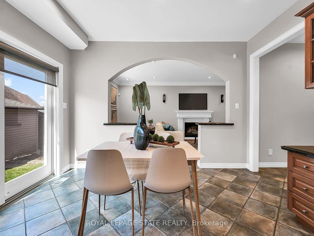 









63


Benvenuto

Crescent,
Hamilton,




ON
L9B 2J8


