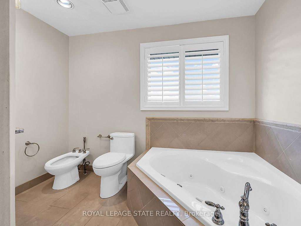 









63


Benvenuto

Crescent,
Hamilton,




ON
L9B 2J8

