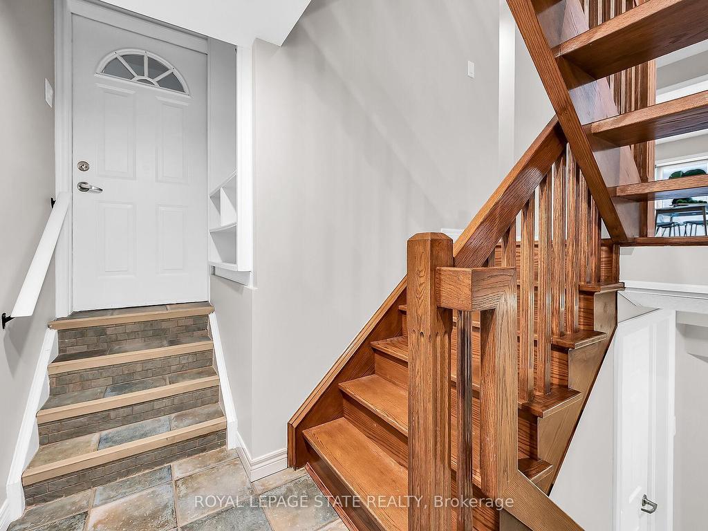 









63


Benvenuto

Crescent,
Hamilton,




ON
L9B 2J8

