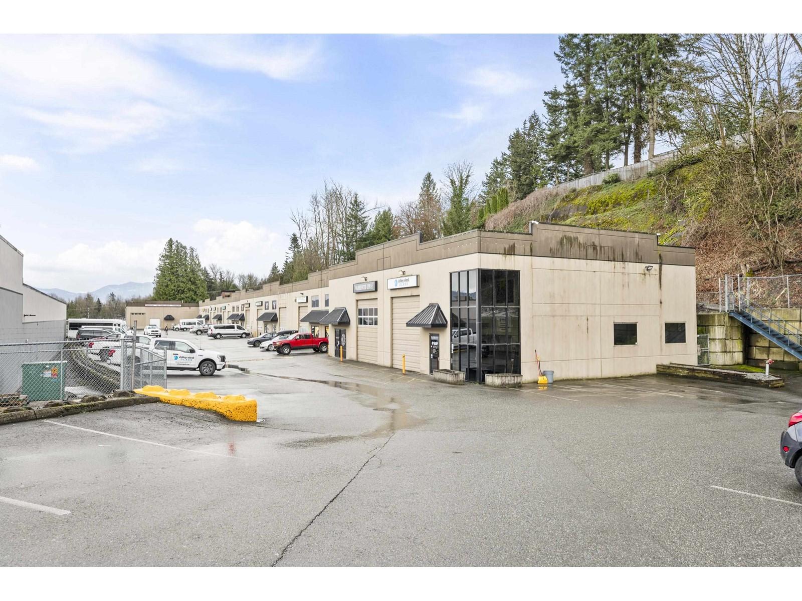 












10 34100 SOUTH FRASER WAY

,
Abbotsford,




British Columbia
V2S2C6

