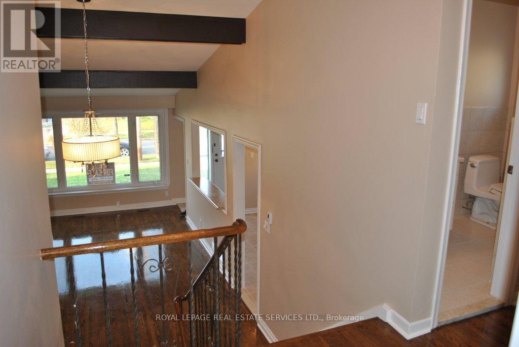 












1 - 67 LANYARD ROAD

,
Toronto,




Ontario
M9M1Y8

