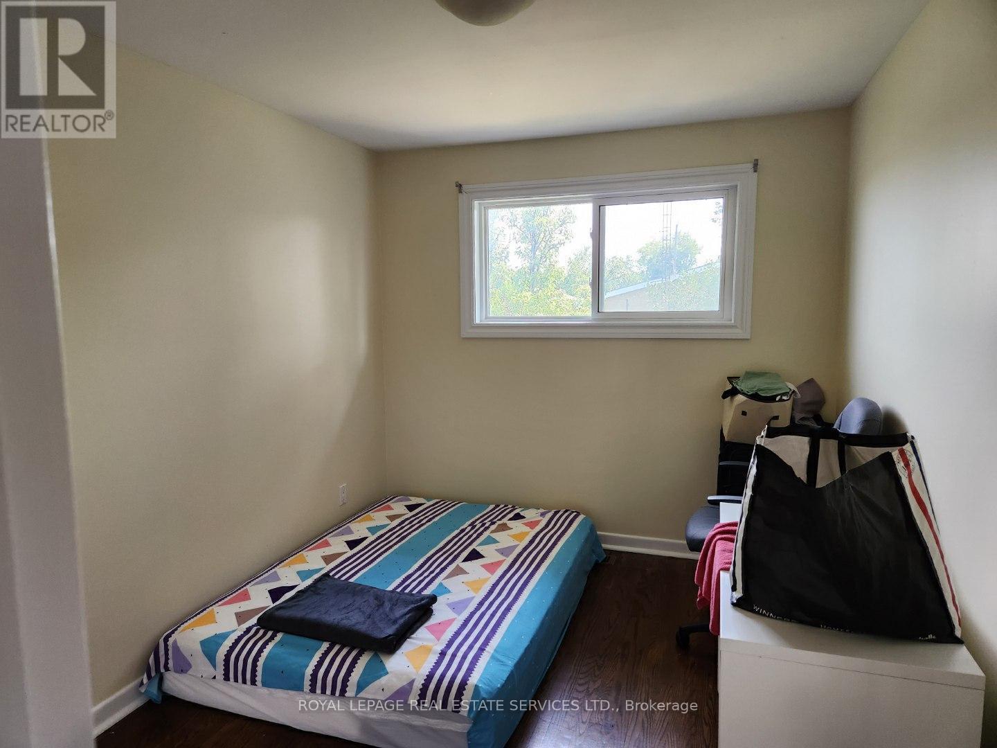 












1 - 67 LANYARD ROAD

,
Toronto,




Ontario
M9M1Y8

