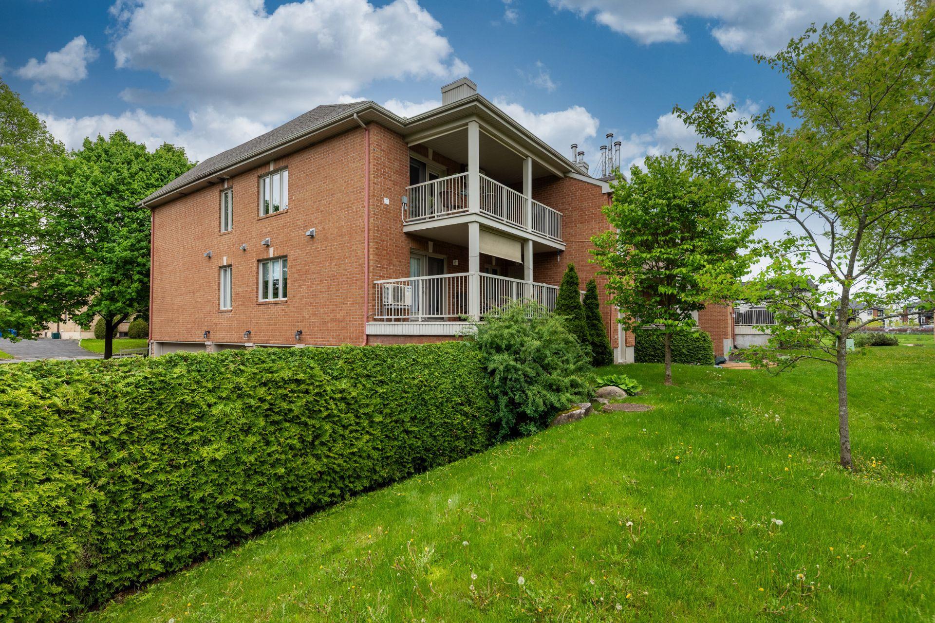 









501


Rue des Tilleuls

, 9,
Saint-Bruno-de-Montarville,




QC
J3V5Y3

