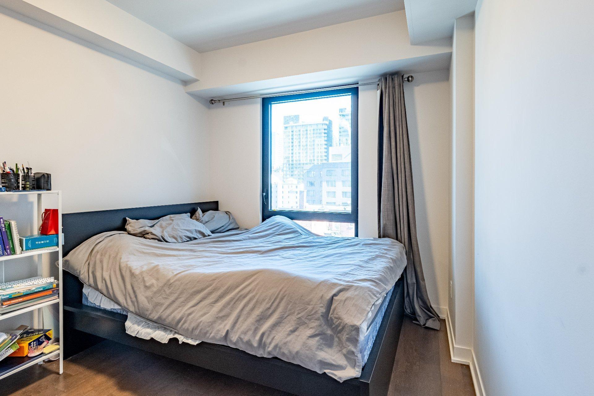 









1182


Rue Crescent

, 705,
Montréal (Ville-Marie),




QC
H3G0G6

