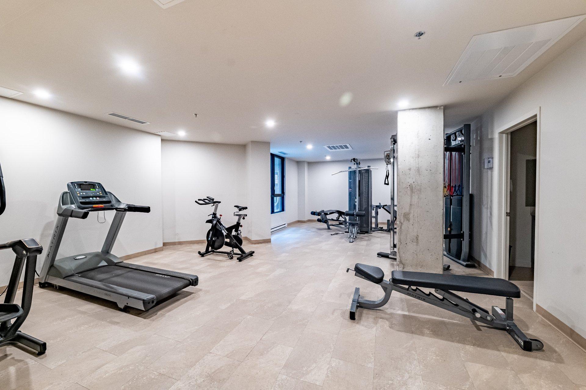 









1182


Rue Crescent

, 705,
Montréal (Ville-Marie),




QC
H3G0G6

