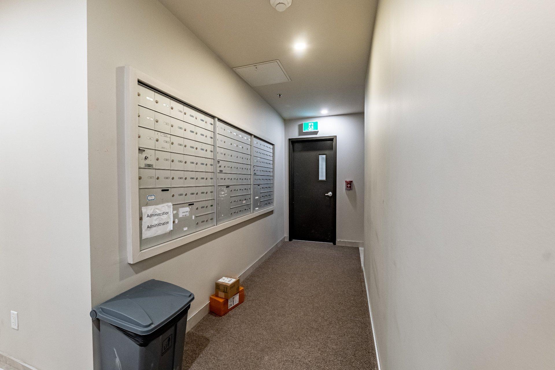 









1182


Rue Crescent

, 705,
Montréal (Ville-Marie),




QC
H3G0G6

