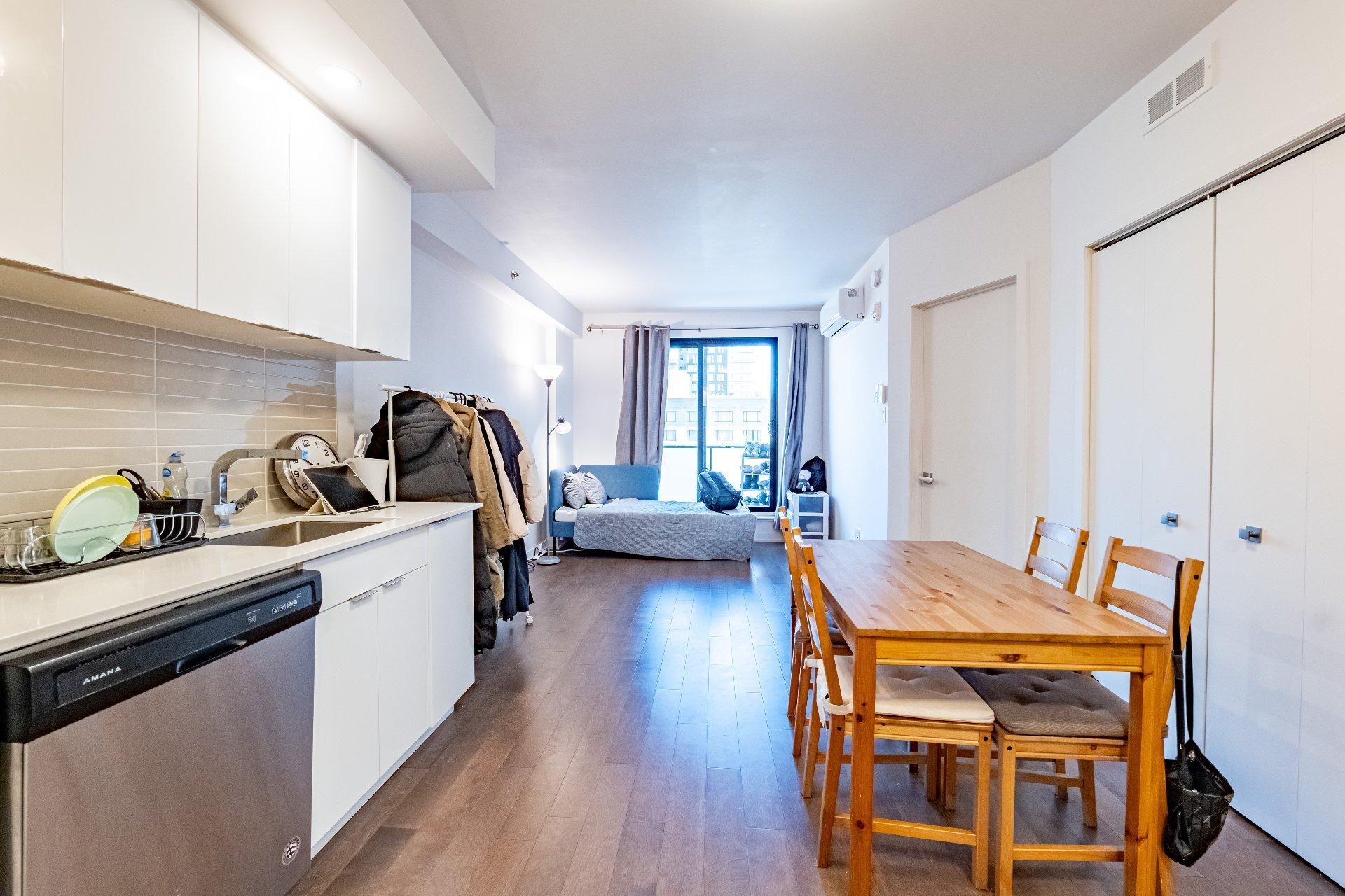 









1182


Rue Crescent

, 705,
Montréal (Ville-Marie),




QC
H3G0G6

