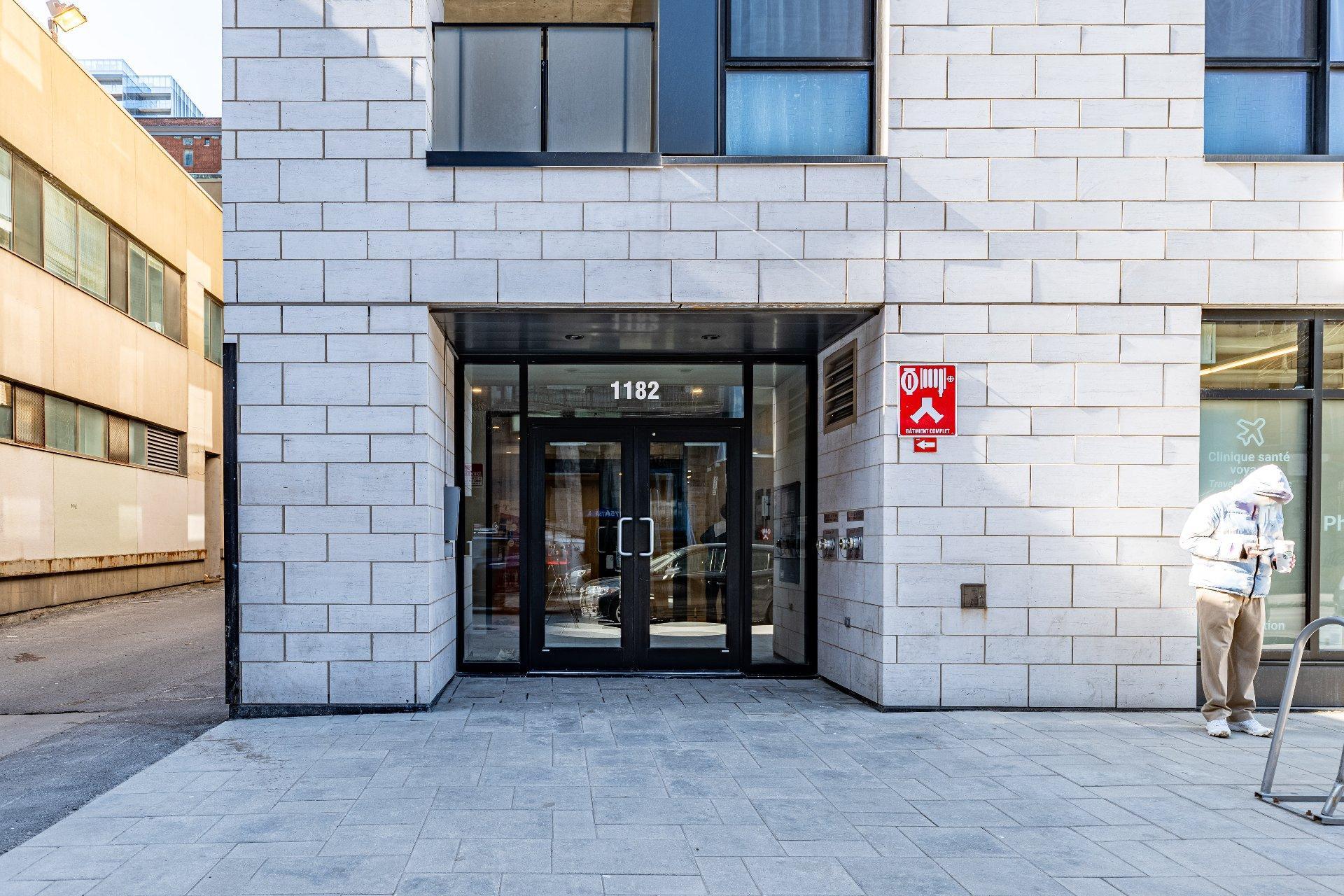 









1182


Rue Crescent

, 705,
Montréal (Ville-Marie),




QC
H3G0G6

