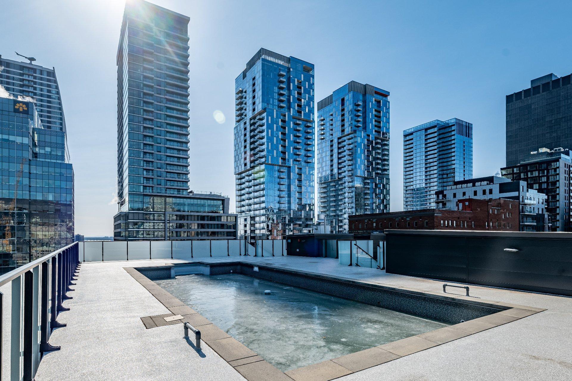 









1182


Rue Crescent

, 705,
Montréal (Ville-Marie),




QC
H3G0G6

